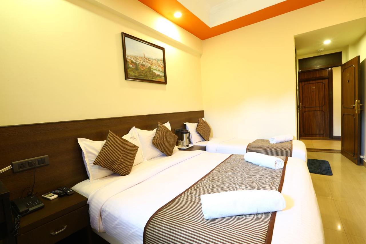 Hotel Sona Panaji Esterno foto